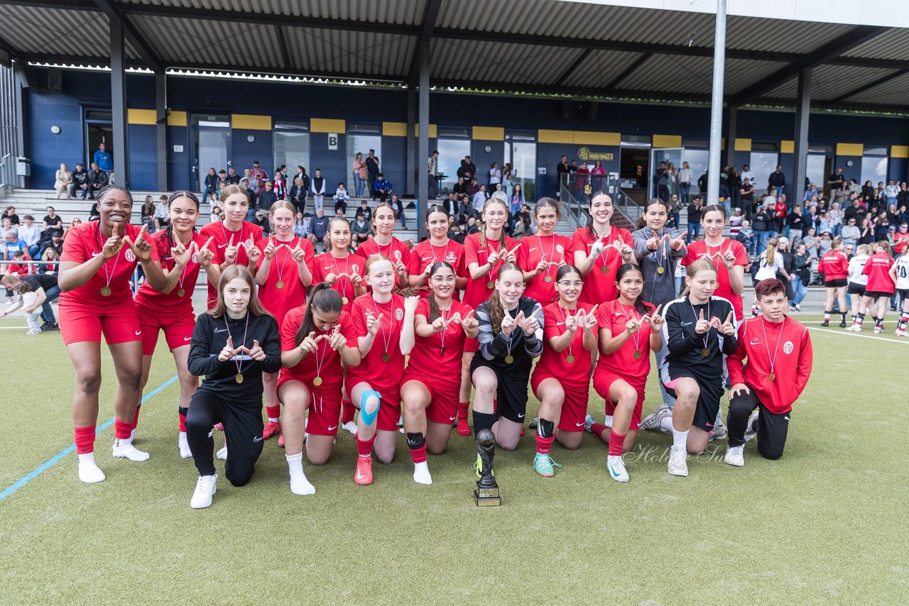 Bild 196 - wCJ Ballfreunde Pokal Finale  Altona 93 - Eimsbuetteler TV : Ergebnis: 0:2